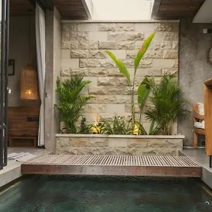 Danu Bali Villa